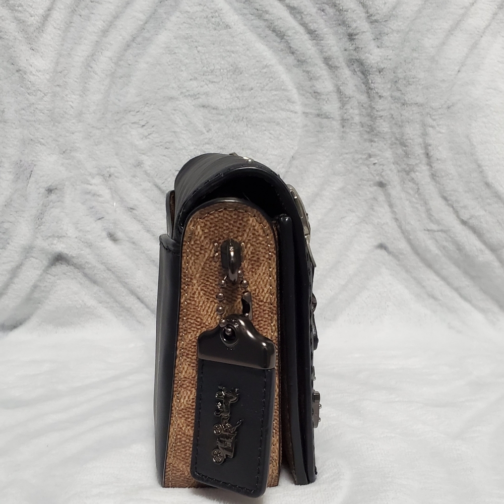❌SOLD❌ Coach 1941 Souvenir Pins Dinky 77916 - Picture 9 of 12